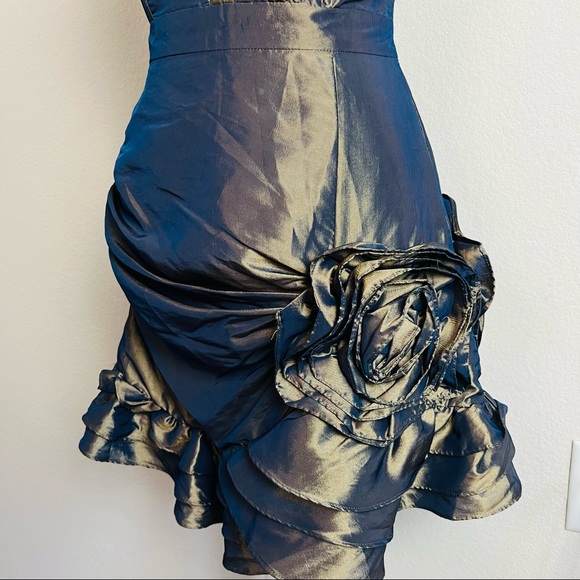 Twelve By Twelve Gold ColorShift Bustier Hook Floral Embellished Mini Dress - Picture 4 of 9